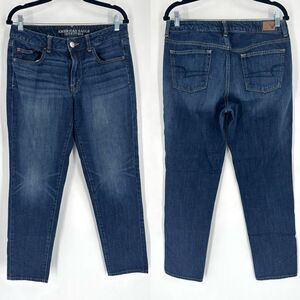 American Eagle Women’s Boy Fit Jeans Size 8 medium Wash Mom Dad Jeans